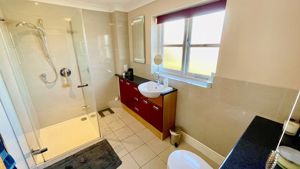 Photo 17- click for photo gallery